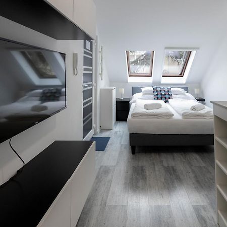 Roomstore Studio Apartments Эгер Экстерьер фото