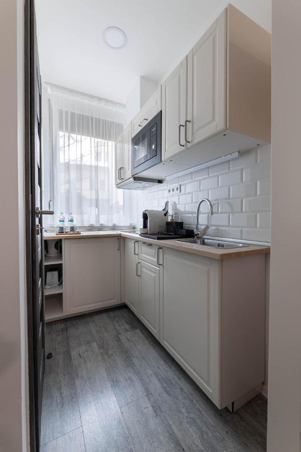 Roomstore Studio Apartments Эгер Экстерьер фото