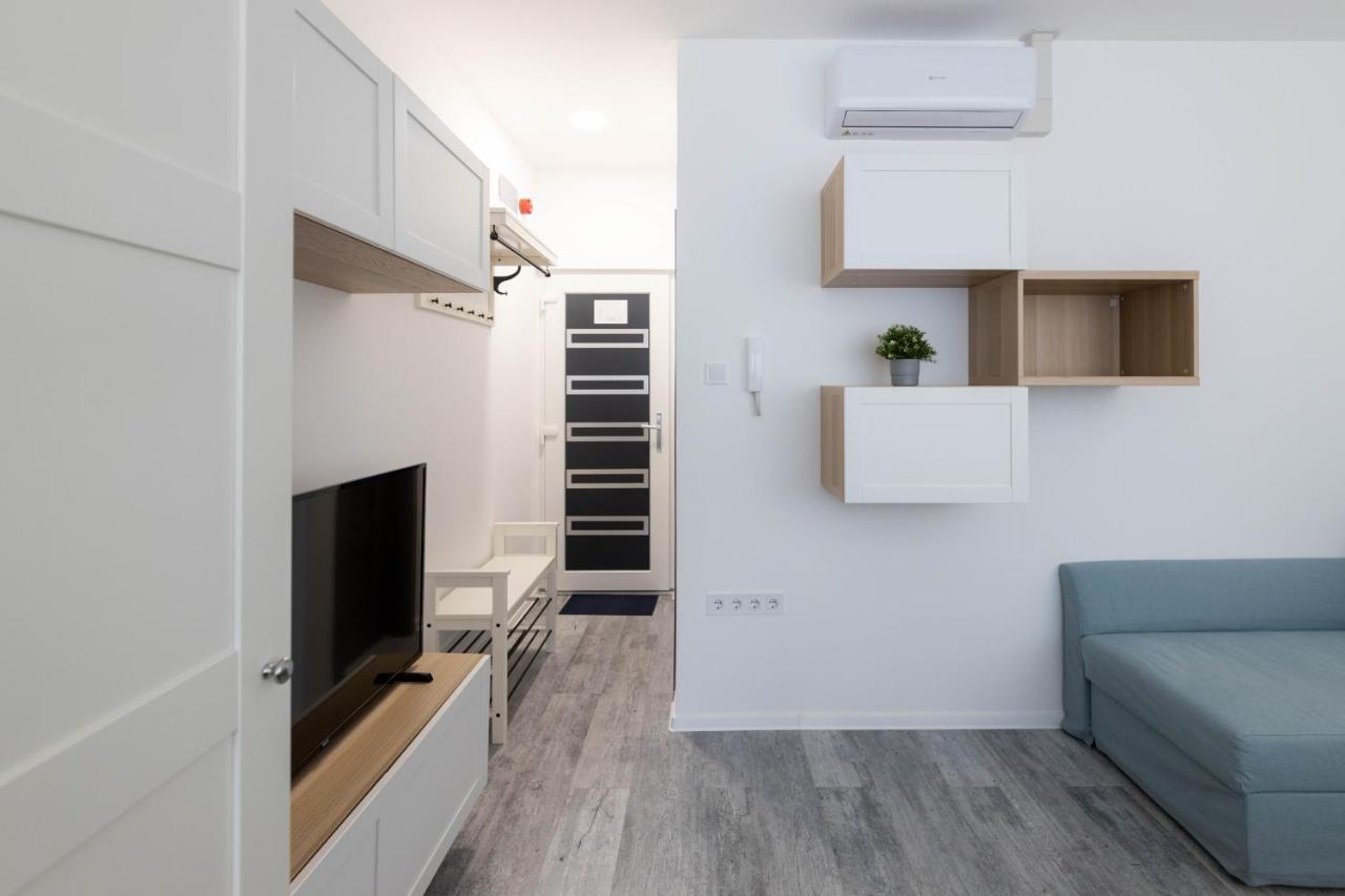 Roomstore Studio Apartments Эгер Экстерьер фото