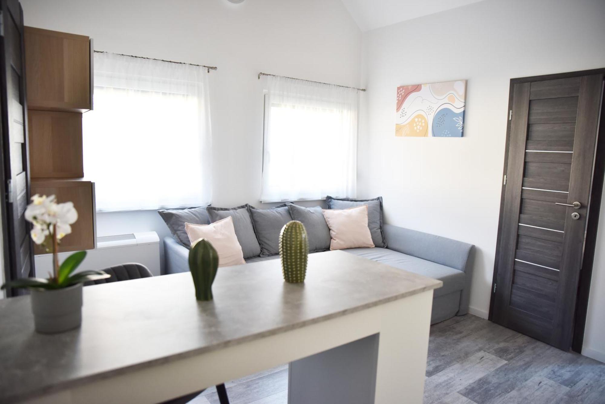Roomstore Studio Apartments Эгер Экстерьер фото